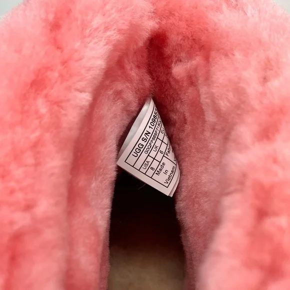 UGG Women's Pink Cozy Boots - Picture 5 of 5